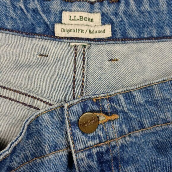LL Bean womens medium wash Original relaxed stretch jeans 22x30 EUC - Picture 4 of 6